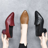 Olene - Sapatos salto vegan bordado