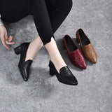 Olene - Sapatos salto vegan bordado
