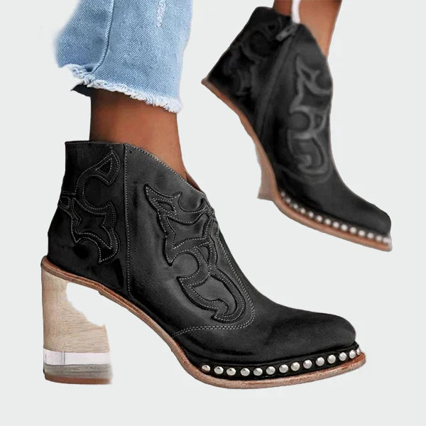 Adriana - Botas couro bordadas