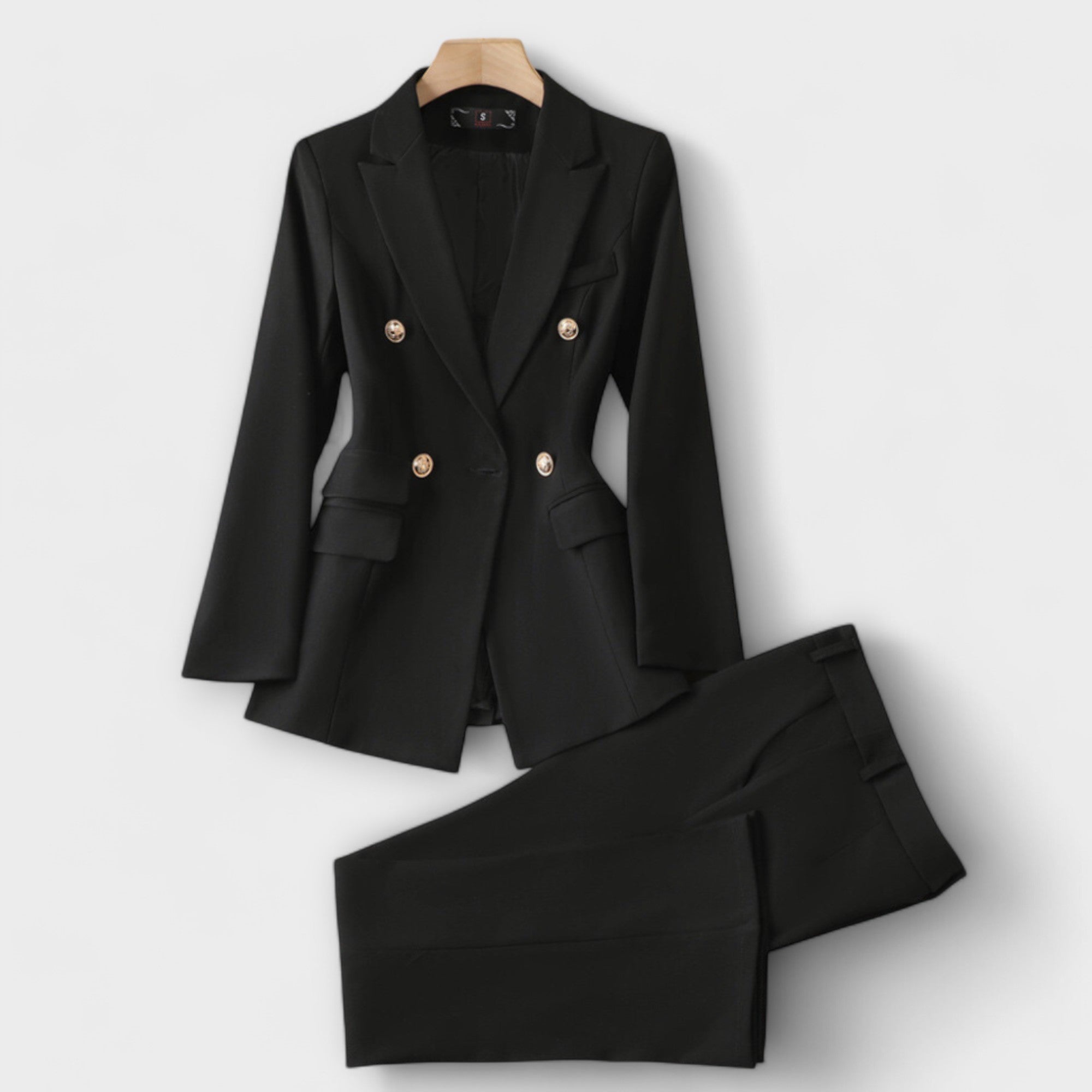 Ema - Conjunto elegante