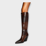 Ema - Botas