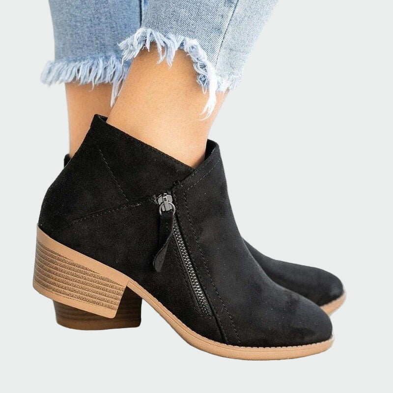Luísa - Botas de couro com salto